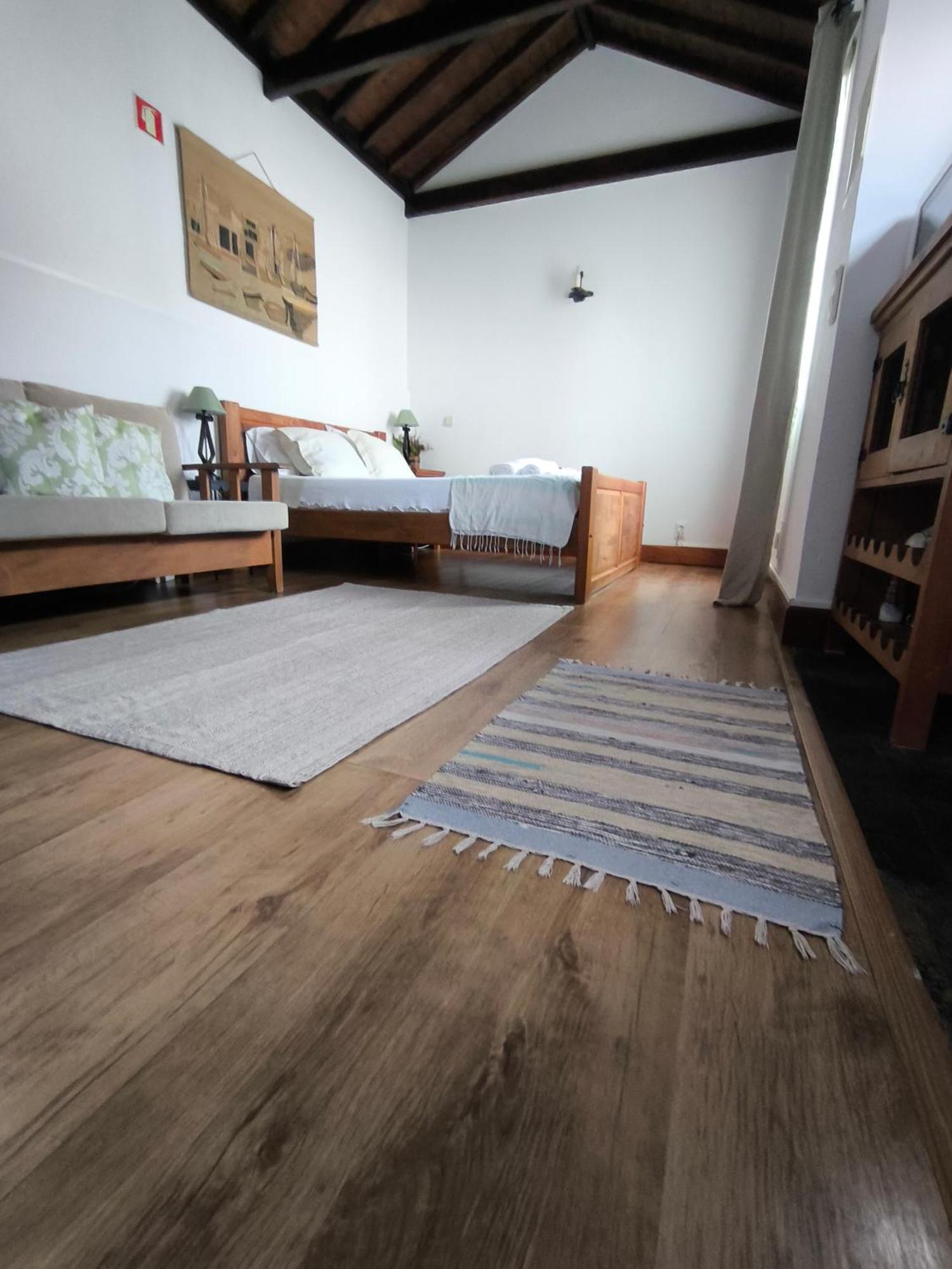 Maison d'hôtes Casal Do Vulcao à Capelo Extérieur photo
