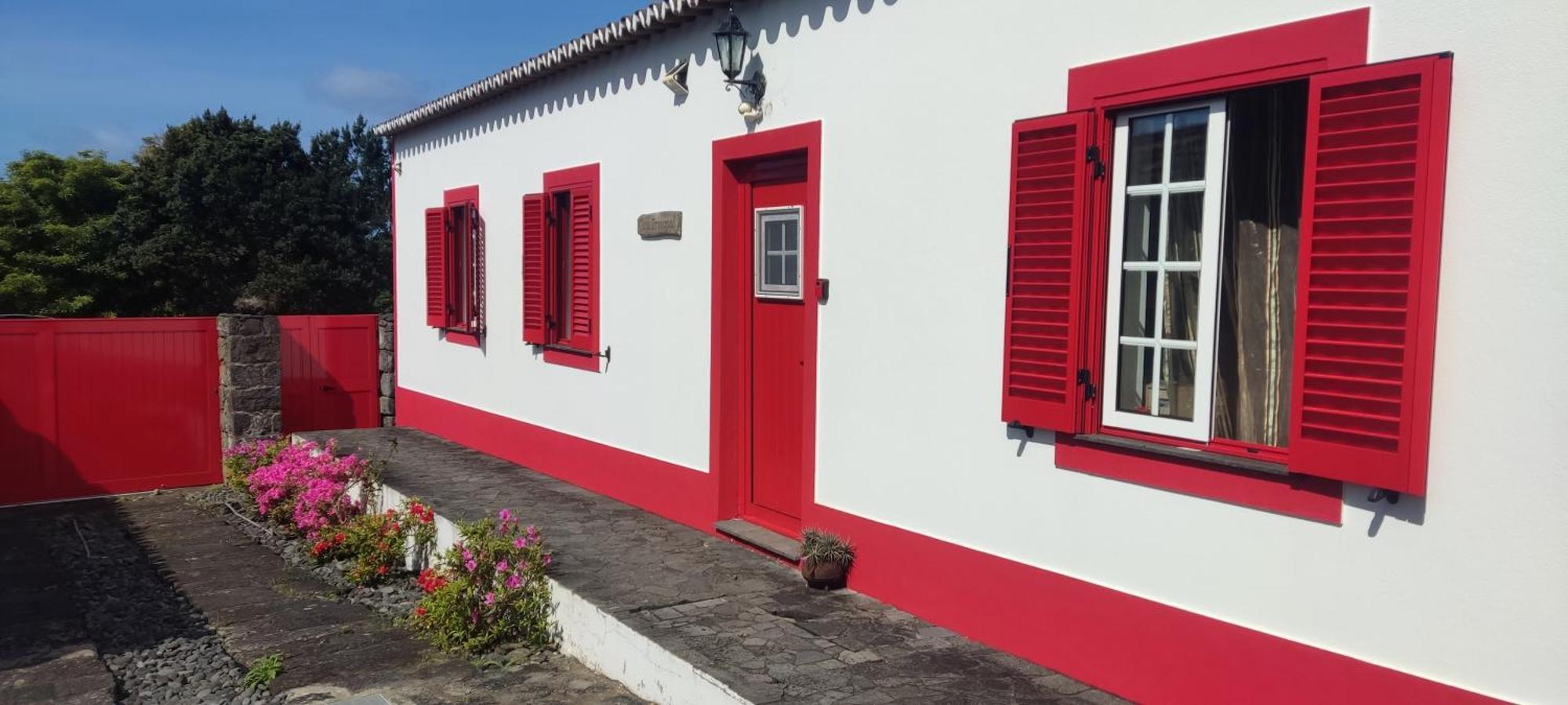 Maison d'hôtes Casal Do Vulcao à Capelo Extérieur photo