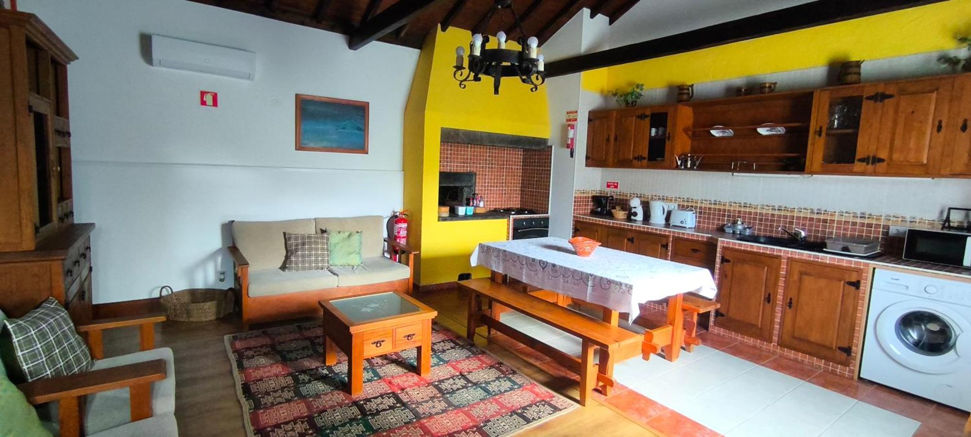 Maison d'hôtes Casal Do Vulcao à Capelo Extérieur photo