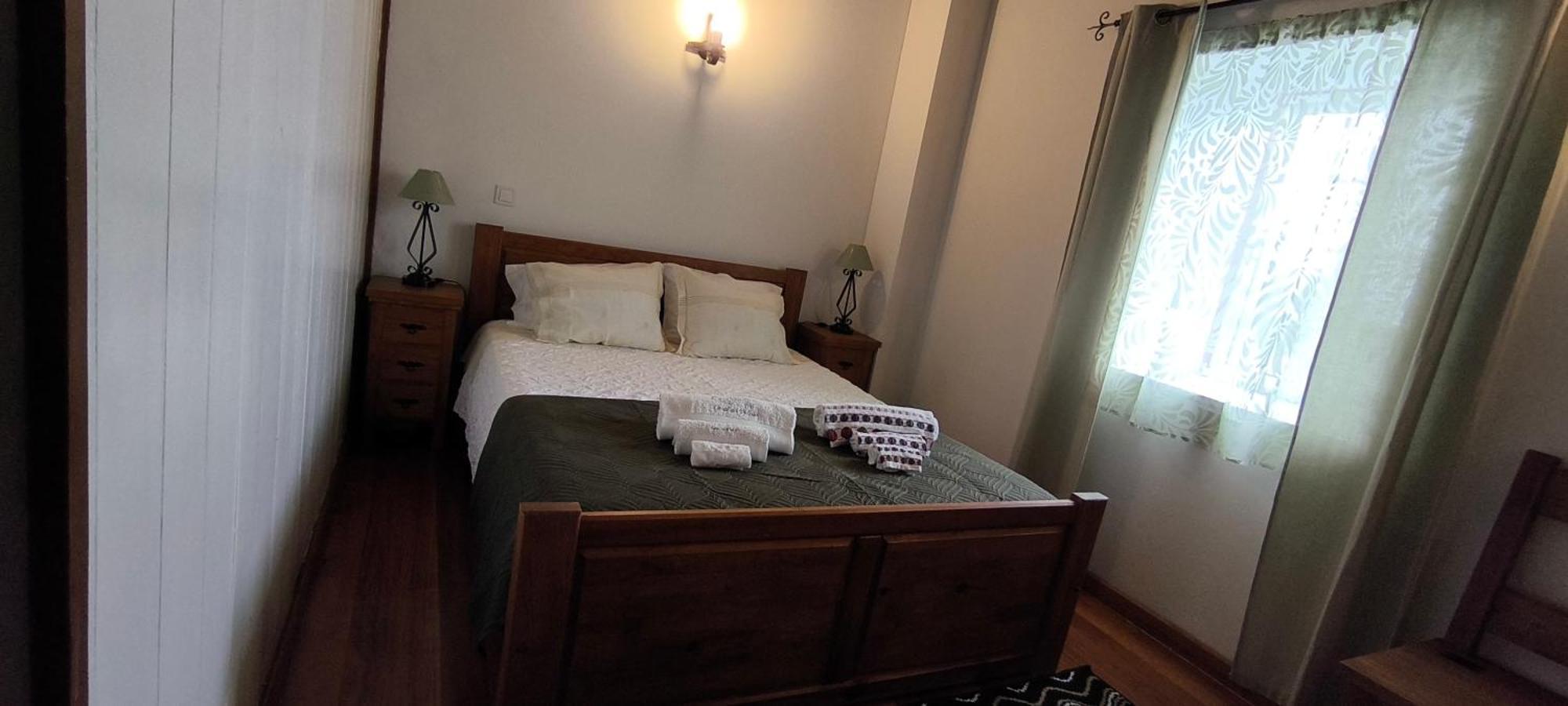 Maison d'hôtes Casal Do Vulcao à Capelo Extérieur photo